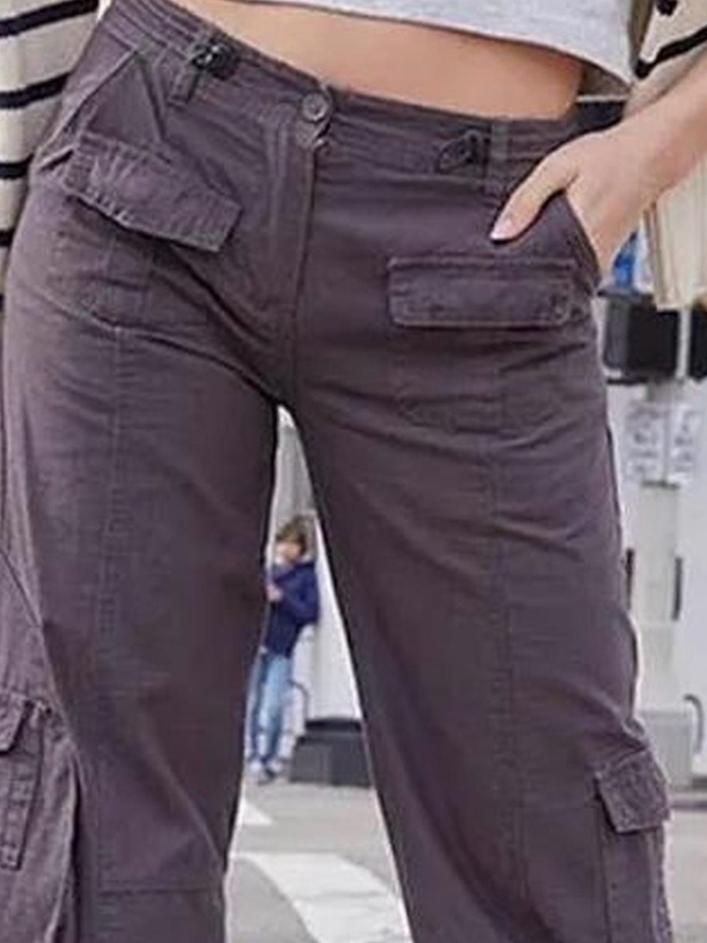 Brandy Melville Cargo Pants in Grey